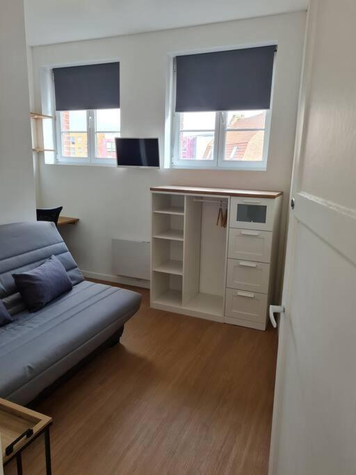 Bel Appartement 3 Suites Privatives Hyper Centre Tourcoing Exteriör bild
